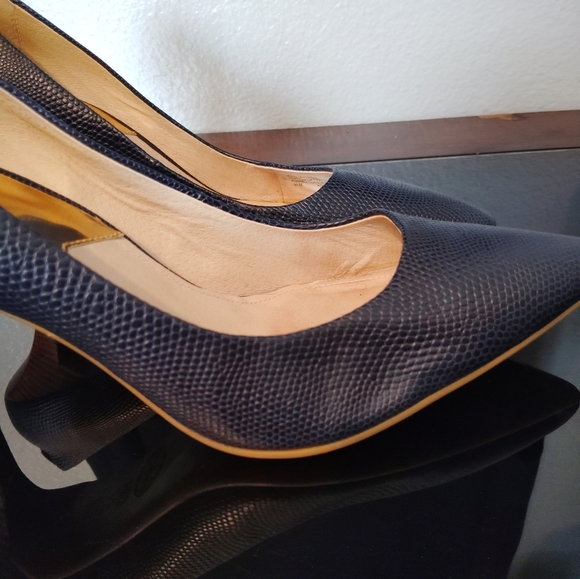 Michael Kors Navy Blue Heels - Picture 10 of 16